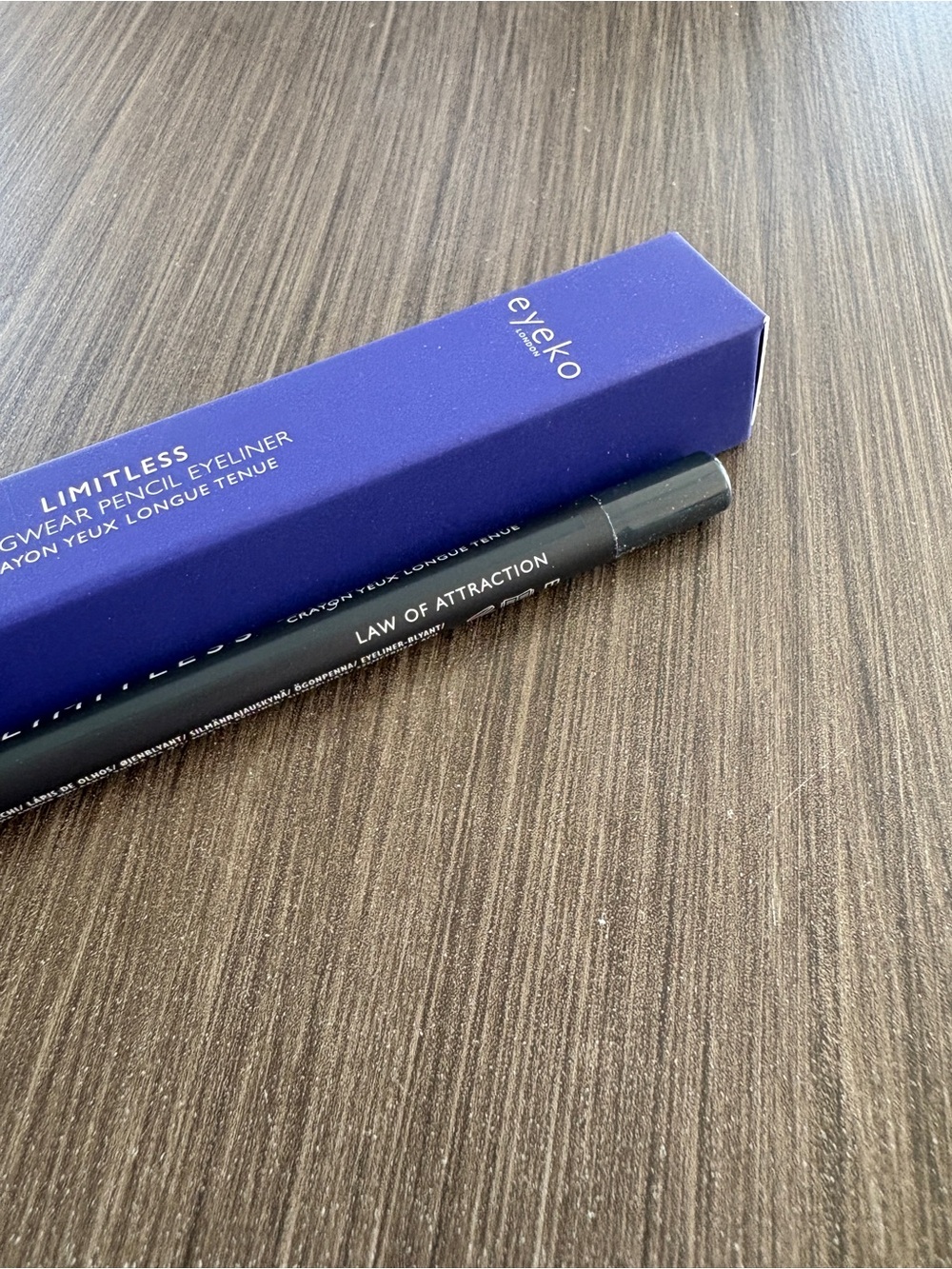 Eyeko Limitless Long-Wear Pencil Eyeliner Law of Attraction - Picture 4 of 5